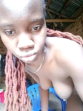 Black_juicy24 live sex cam