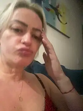 Alerquinasc live sex cam