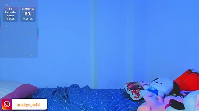 AnngelaSkye live sex cam