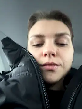 ValenciaShock live sex cam