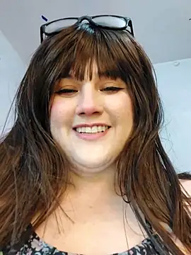 ItsNaiixa live sex cam