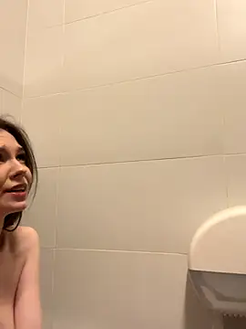 MilaBee live sex cam