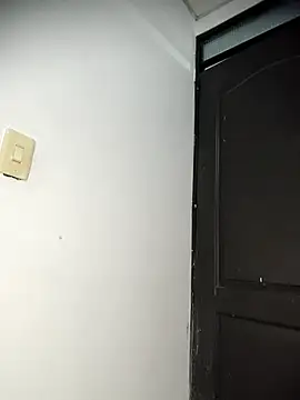 Venus2357 live sex cam