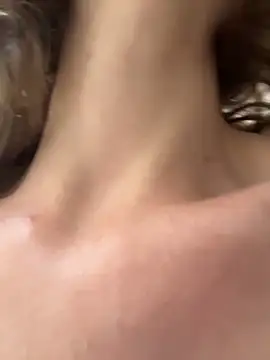 RinaMood live sex cam