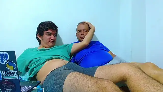 biglatin80 live sex cam