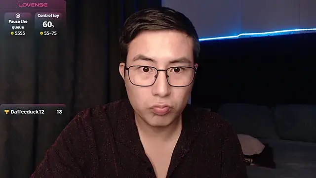 andrewmhilton_ live sex cam