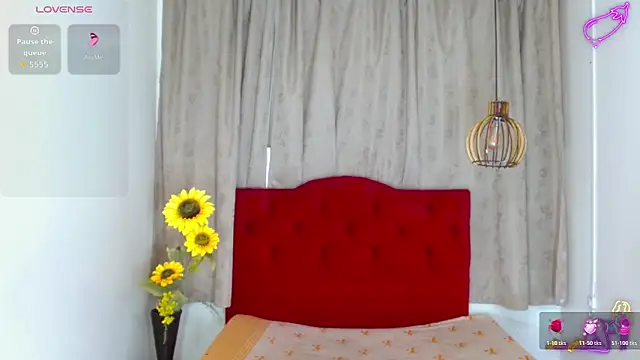 luisa__torres live sex cam