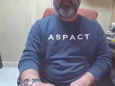 hairymaster95 live sex cam