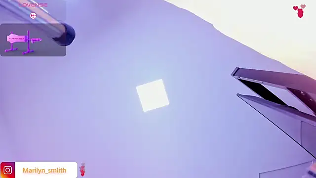 MarilynSmIith live sex cam