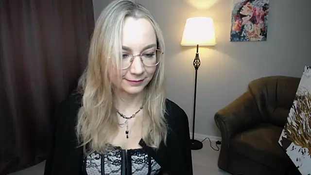 Ava_Elior live sex cam