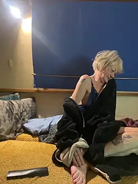 ladyboatlady live sex cam