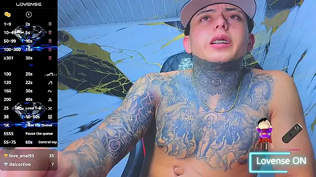 Kevin22_222 live sex cam