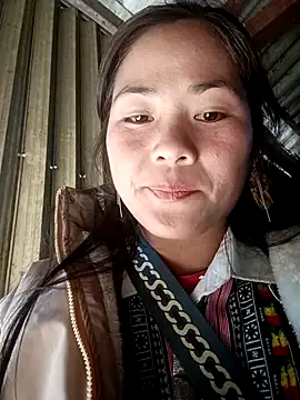 Lyssa-a live sex cam