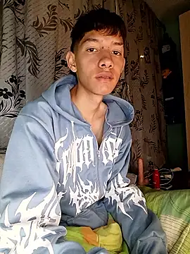 heyy_noah11 live sex cam