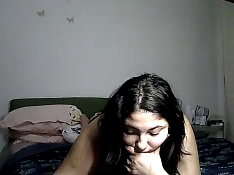 Zeynep-20 live sex cam