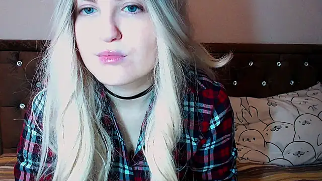 Sara4uu live sex cam