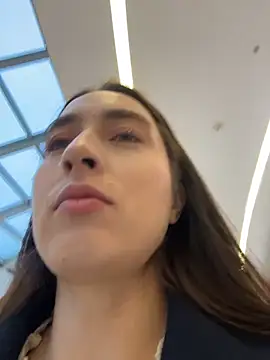 Holly_Play live sex cam