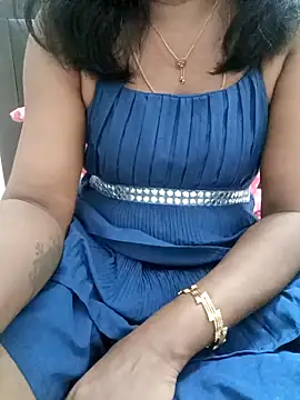 Tamil_Vishalini live sex cam