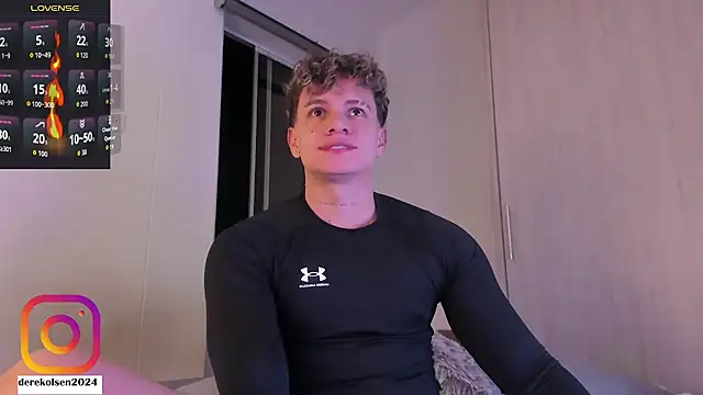 DerekOlsen live sex cam