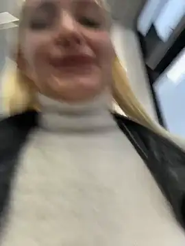 Milkyy_wway live sex cam