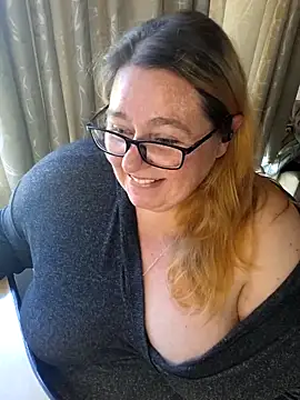 Iceprincess2bad4u live sex cam