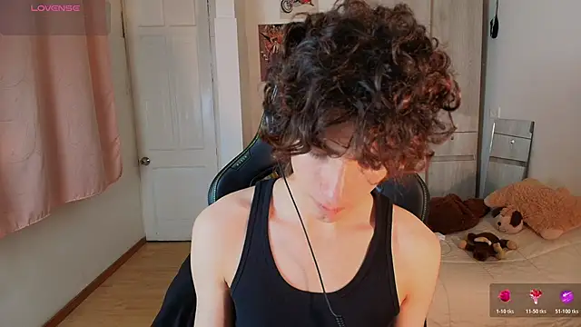 Nude_Boy18 live sex cam