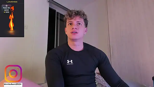 DerekOlsen live sex cam