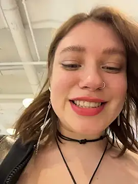 lucy-joy live sex cam