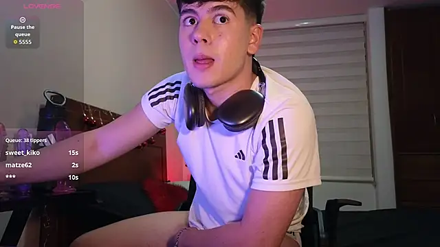 tightncuteass live sex cam