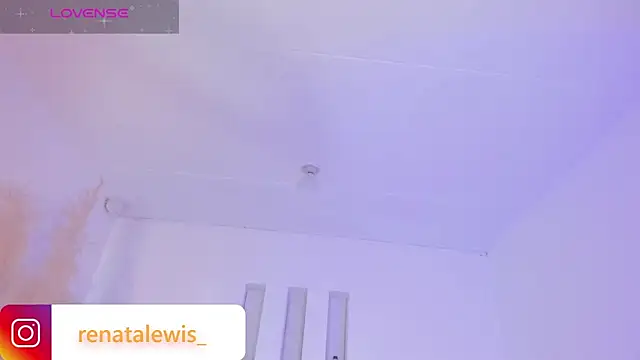 renata_lewis live sex cam