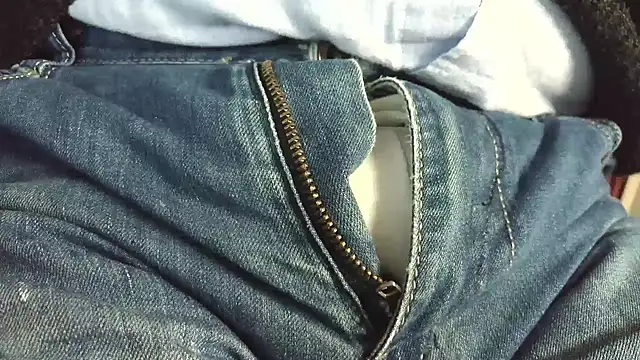 hairyandtiny live sex cam