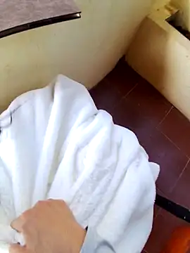 Love-public live sex cam