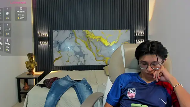 SantiagoRusso18 live sex cam