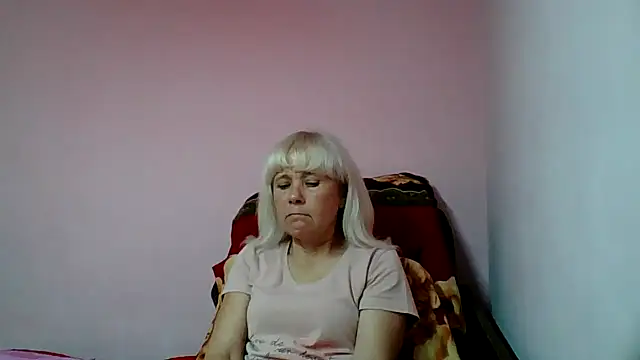 sakura_blonde live sex cam