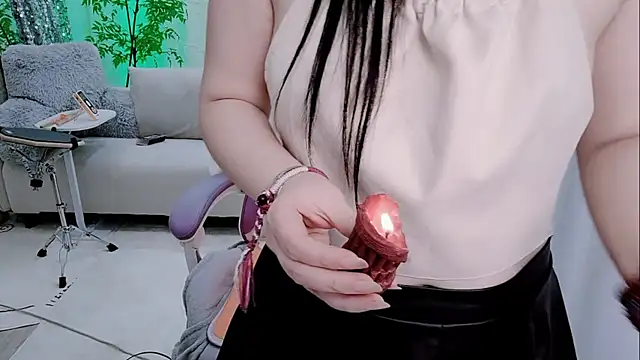 Evangelin-e live sex cam