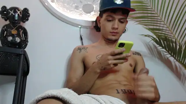 andersonZ998 live sex cam