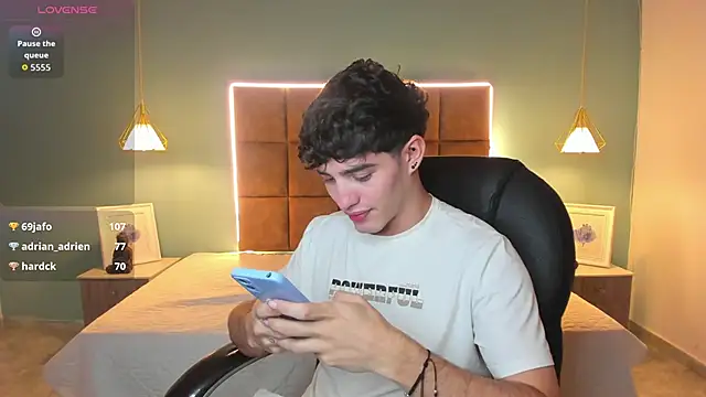 AlejooTwink live sex cam