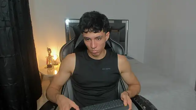 enzo_sloran live sex cam