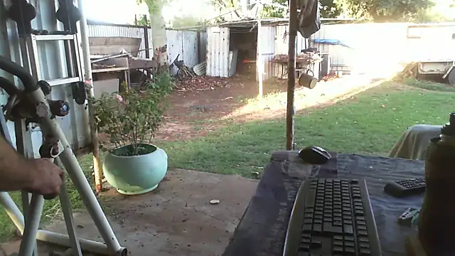 herbie010666 live sex cam