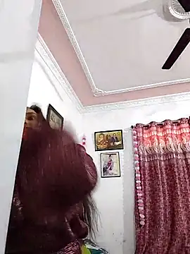 Hotty-Nidhi live sex cam