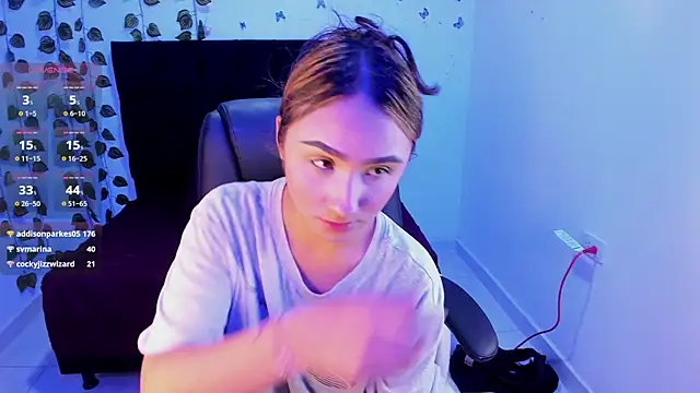 Anna_valerious7 live sex cam