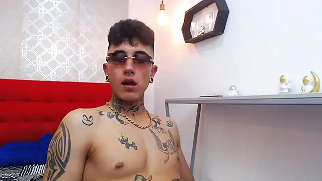 Patrick_Rango live sex cam