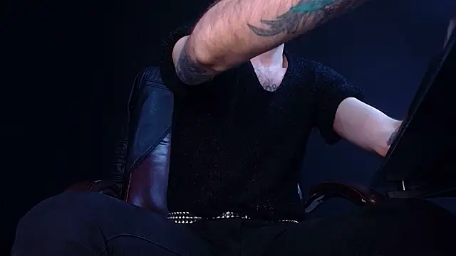 AxelColton live sex cam