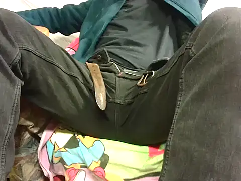 Giulio35_Pika live sex cam