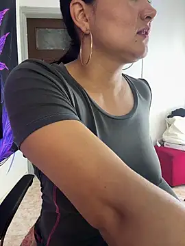 Rouse69_ live sex cam