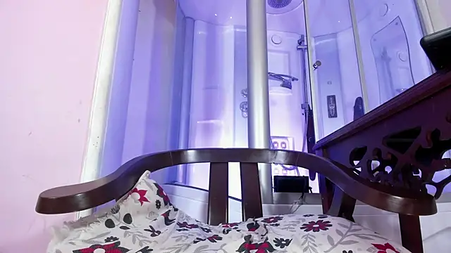 sexy-luna-star-ts live sex cam