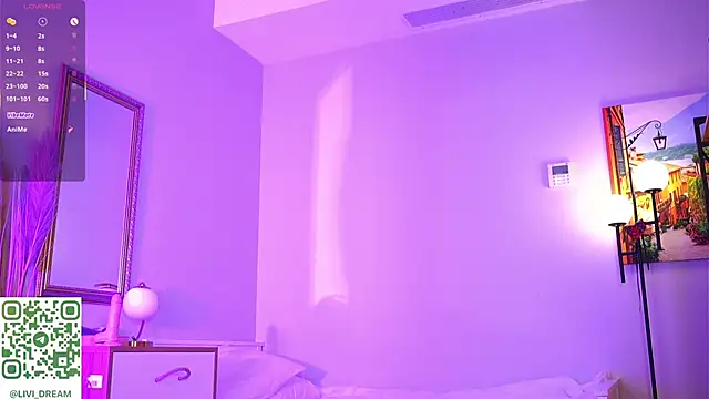 VernitaFiscalini live sex cam