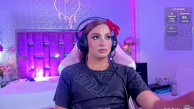 KylieVictoria live sex cam