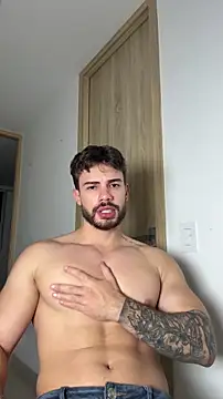 Valenthino_Salvatore live sex cam