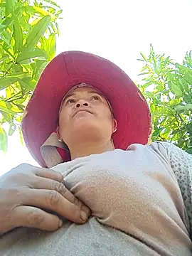 Love-Mama33 live sex cam